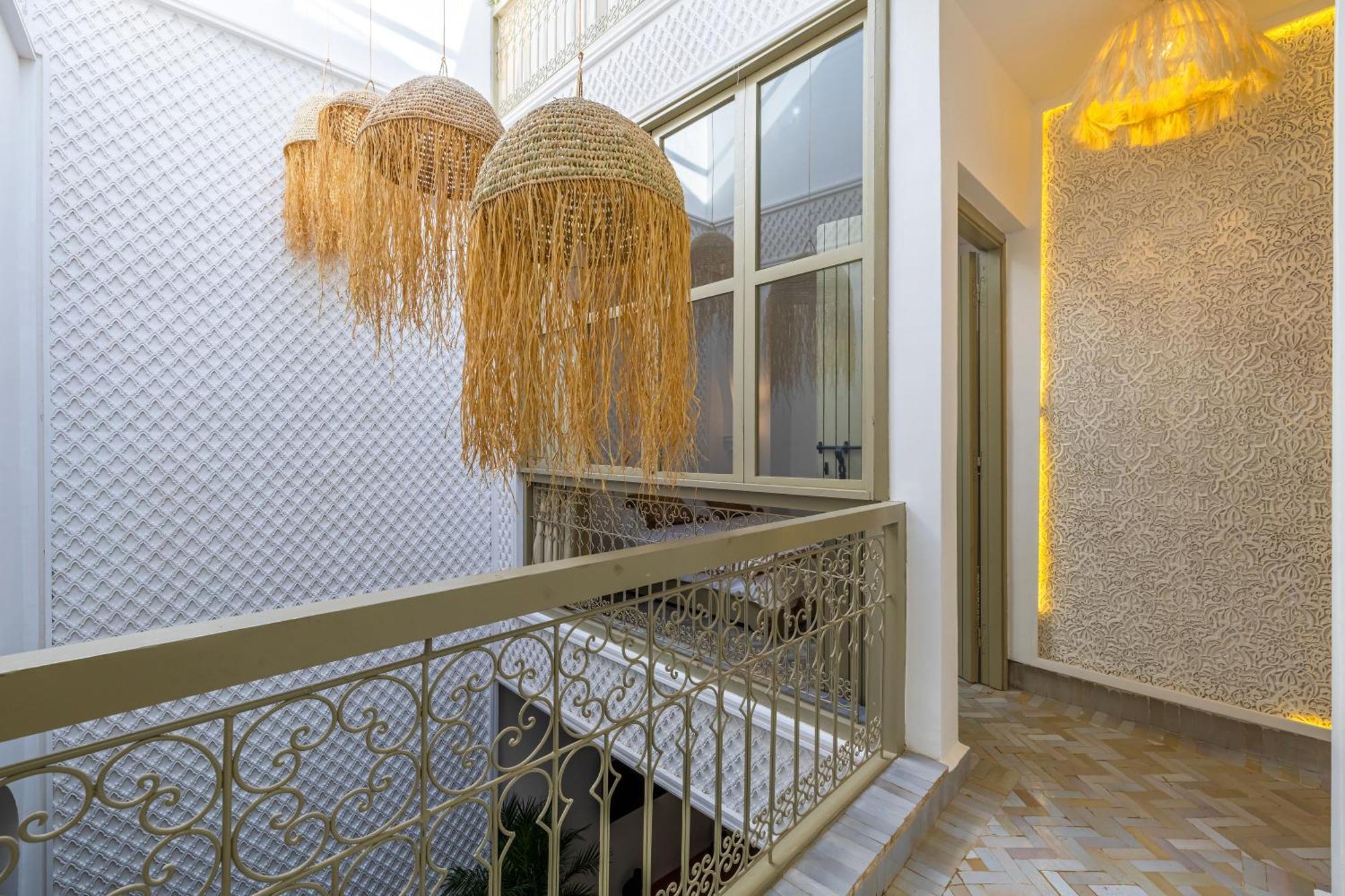 Riad Zahra Bed And Breakfast Маракеш Екстериор снимка