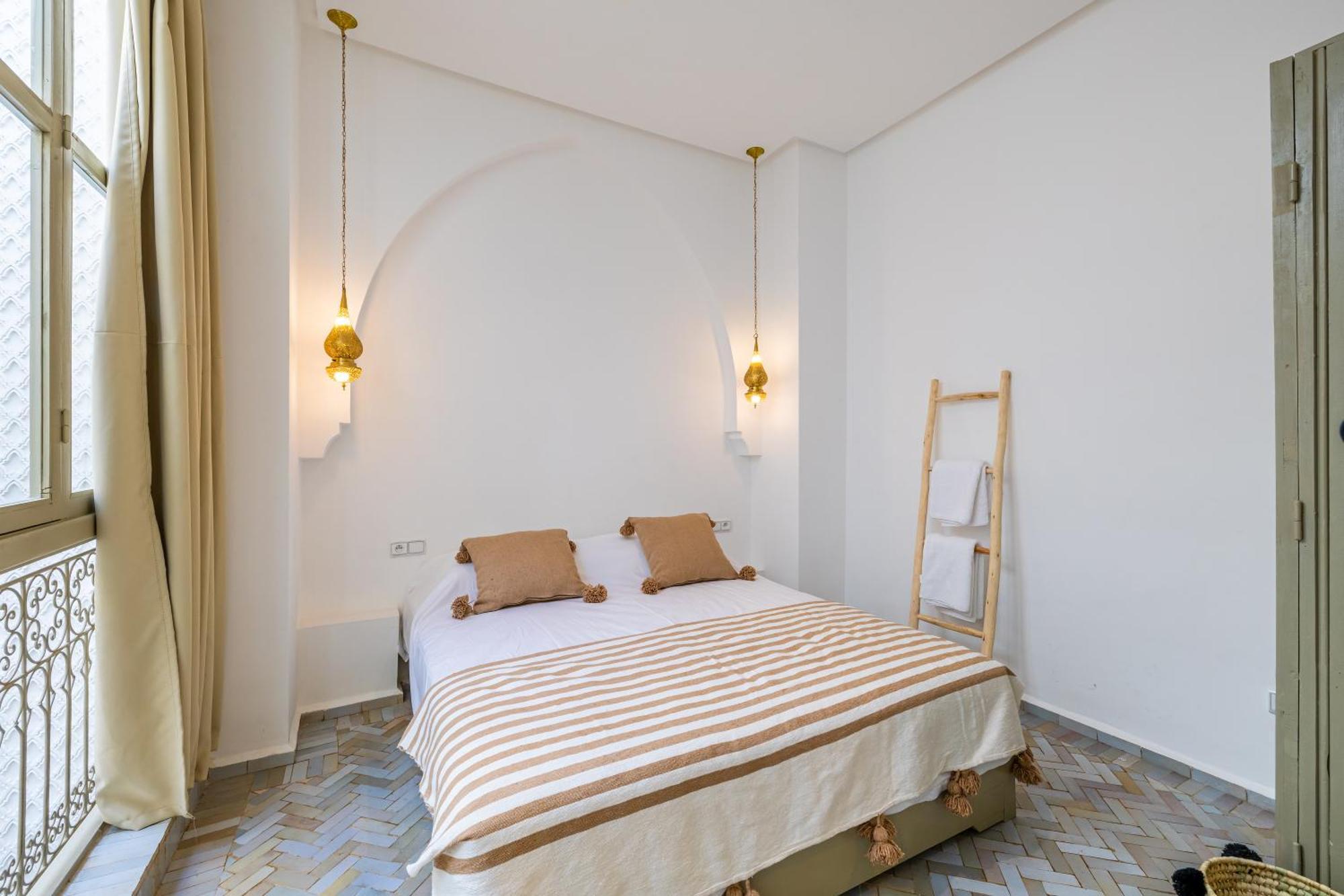 Riad Zahra Bed And Breakfast Маракеш Екстериор снимка