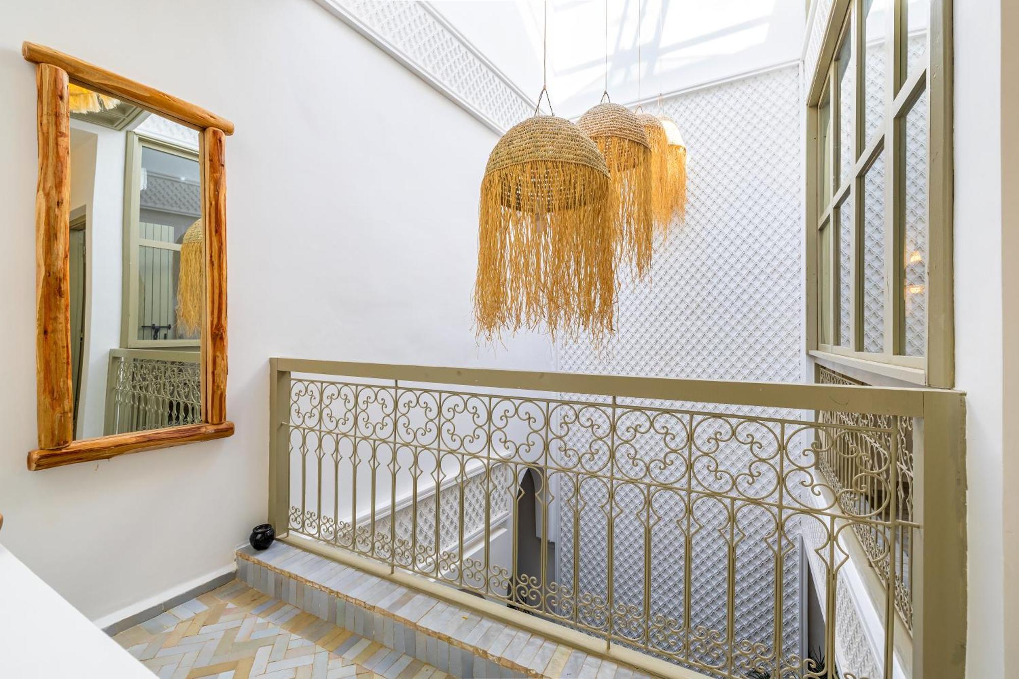 Riad Zahra Bed And Breakfast Маракеш Екстериор снимка