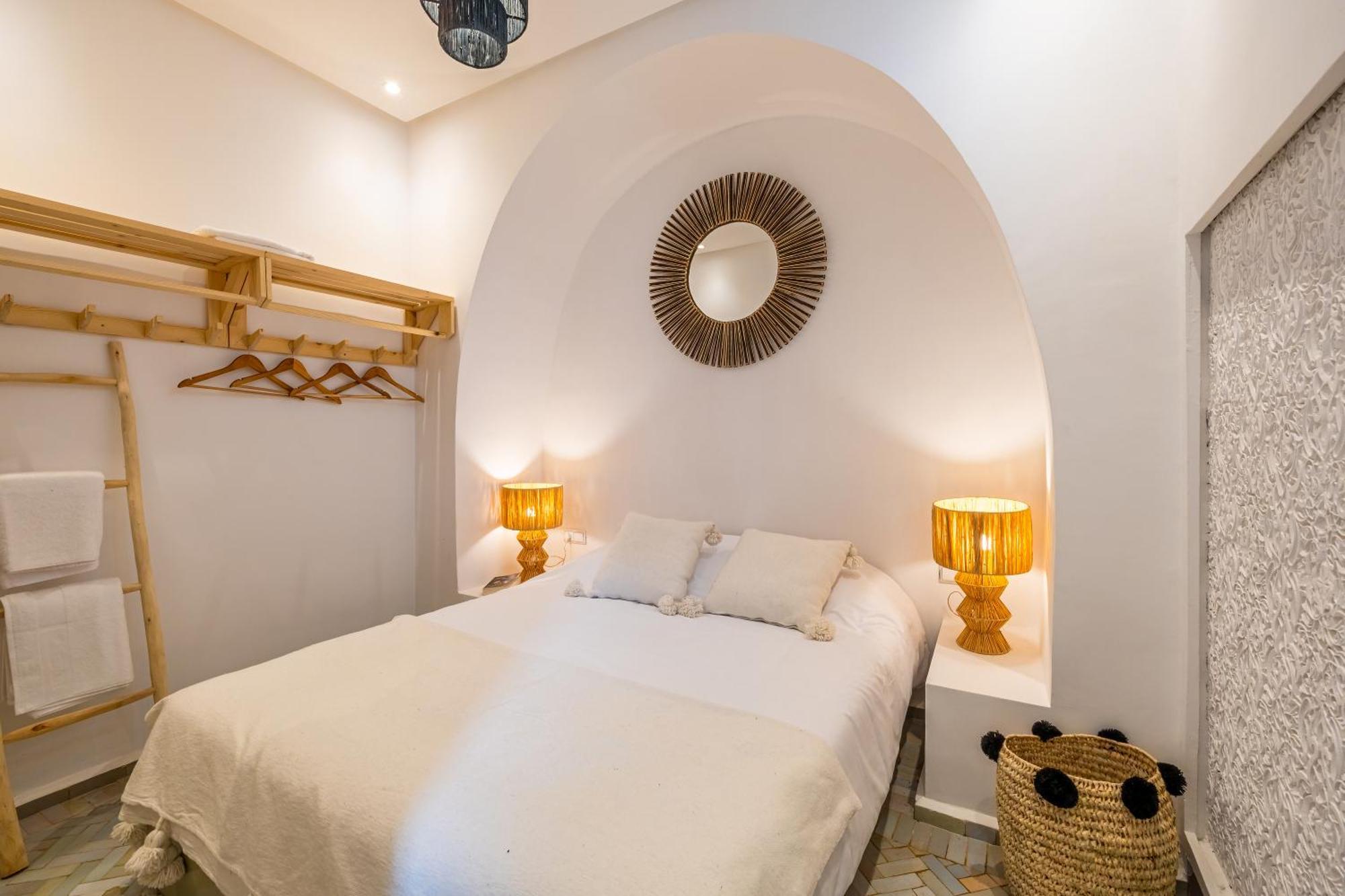 Riad Zahra Bed And Breakfast Маракеш Екстериор снимка
