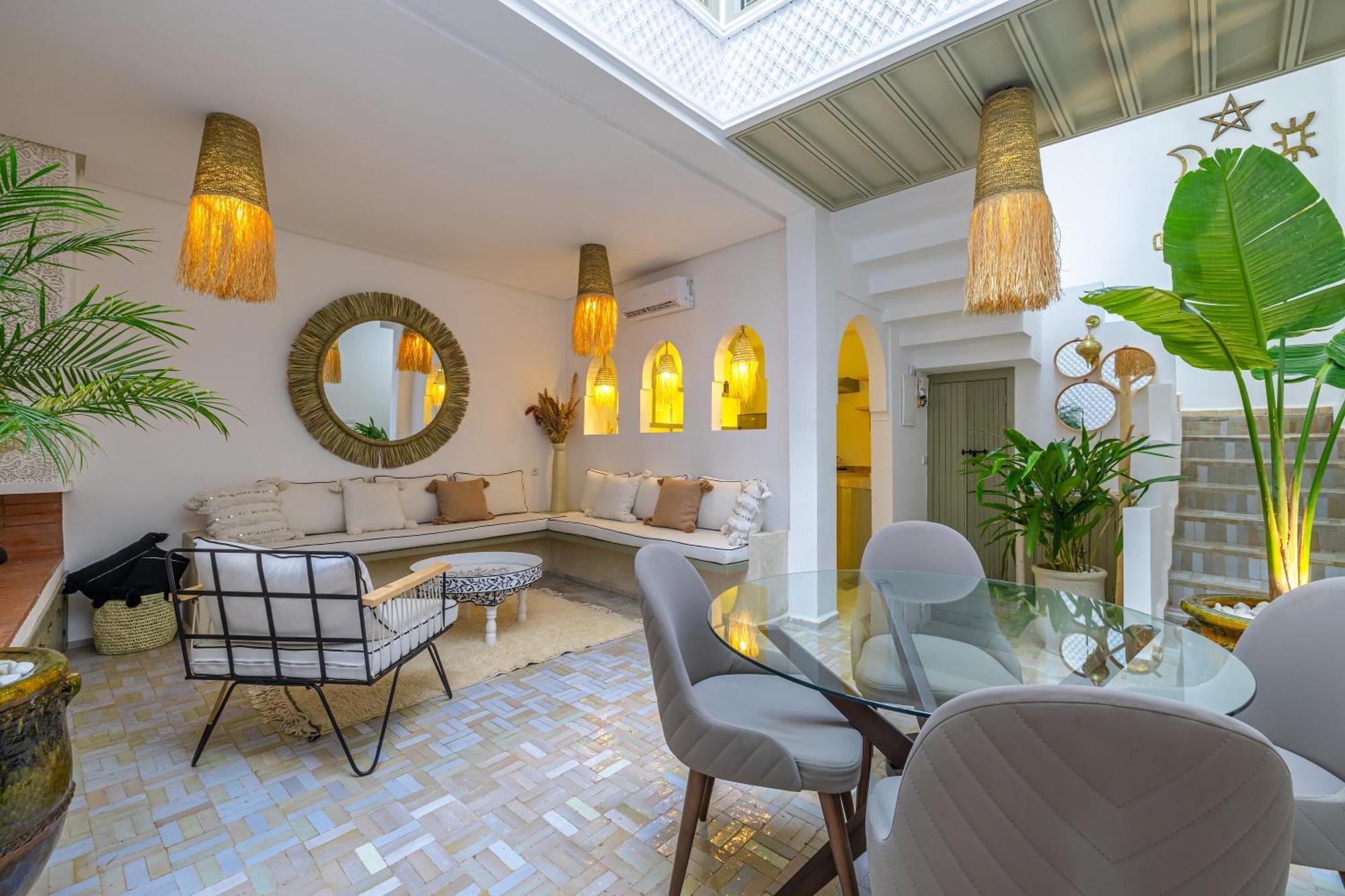 Riad Zahra Bed And Breakfast Маракеш Екстериор снимка